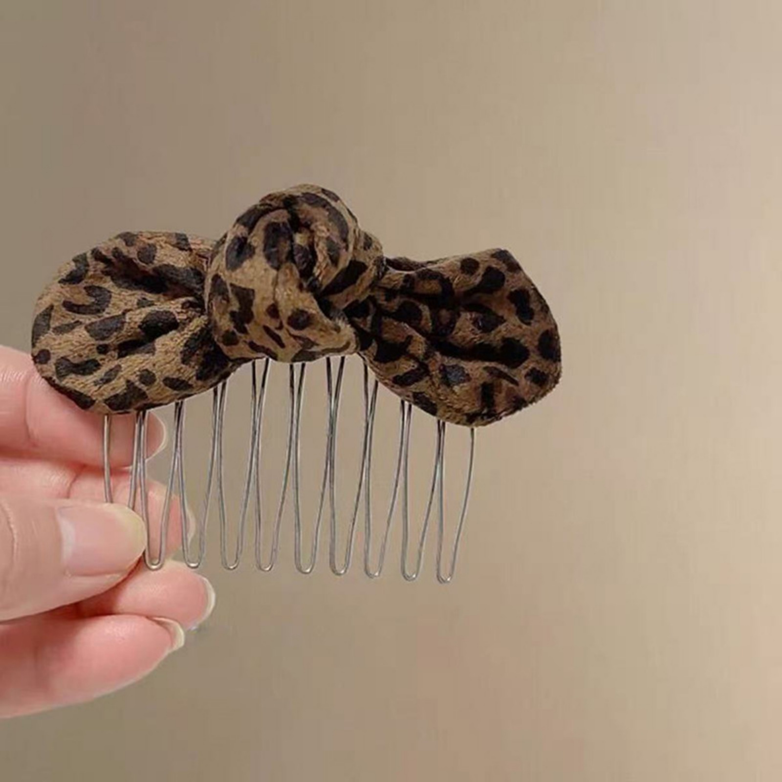 1PCLeopard Print Bow Hair Comb - đánh giá và giá Hair Care Ingredients